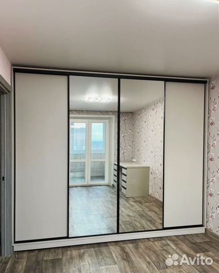 Шкаф встроенный