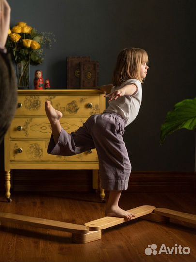 Детский деревянный балансир