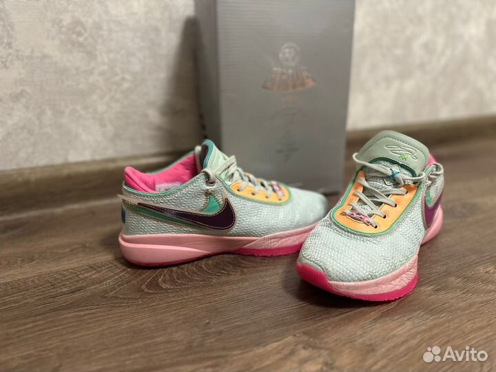 Кроссовки Баскетбольные Lebron 20