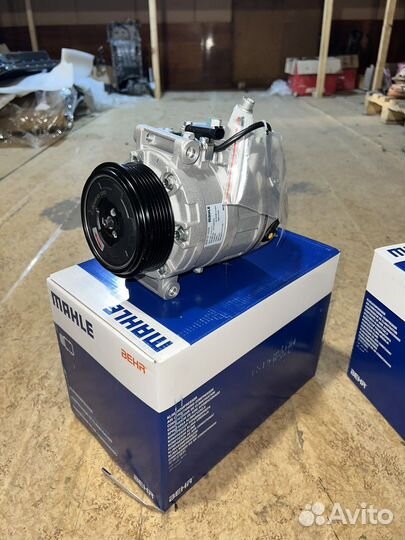 Компрессор кондиционера Mercedes Benz новый