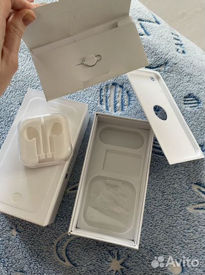 Коробка от iPhone 6