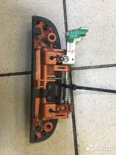 Ручка двери внешняя задняя левая Kia Rio 2