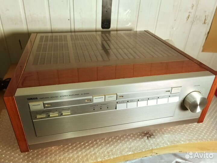 Интегральный усилитель Yamaha A2000