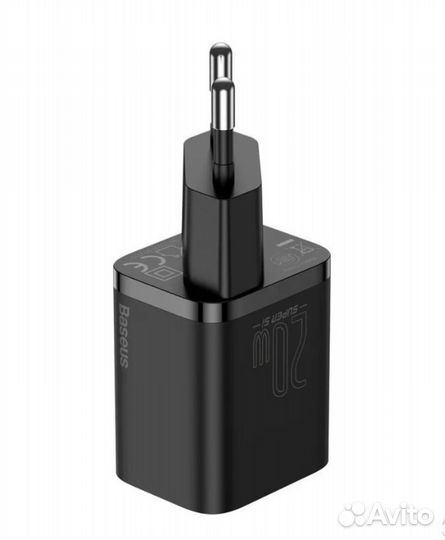 Зарядка на iPhone baseus