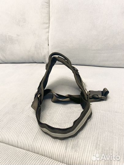 Шлейка для собаки средних и крупных пород