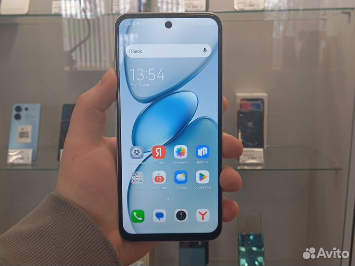 TECNO Spark Go 1, 4/64 ГБ