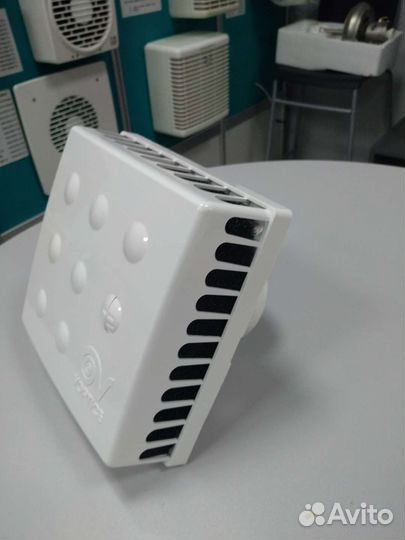 Оголовок кив Квадро (KIV Quadro) Италия