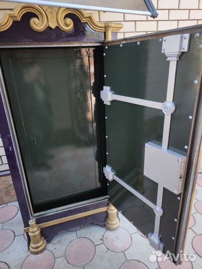 Антикварный сейф Санъ Галли.Конец XIX-начало хх в