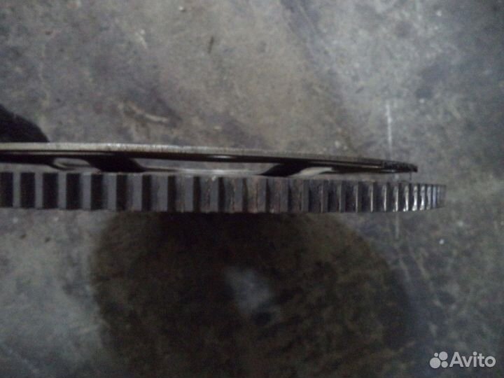 Маховик двигателя (Citroen C4, Peugeot 308)