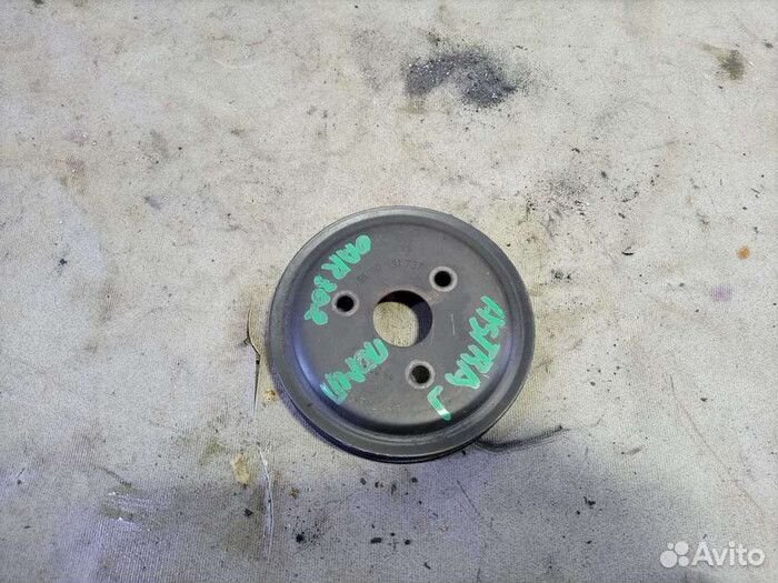 Шкив помпы Opel Astra J (2009—2012) 48310
