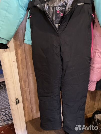 Костюм женский