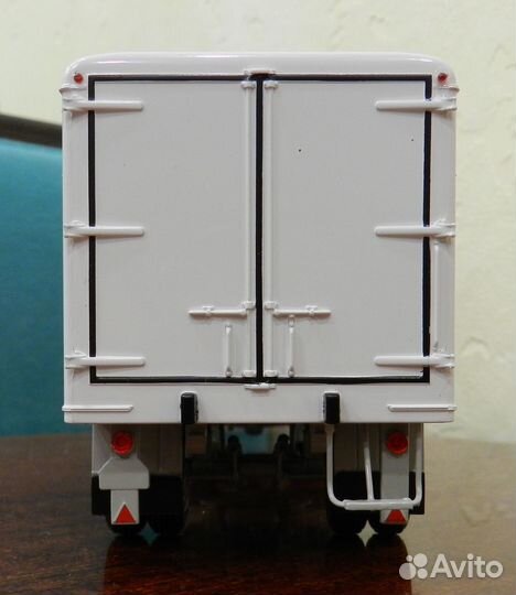 Полуприцеп Alka N12CH, 1:43