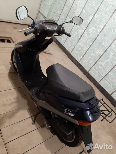 Продам скутер Honda Dio AF-27