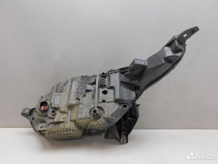 Фара правая Land Rover Range Rover