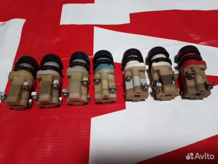 Кнопки для электрооборудования