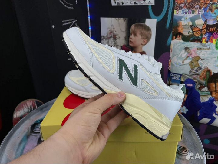 Кроссовки New Balance 990V4 арт:7555249