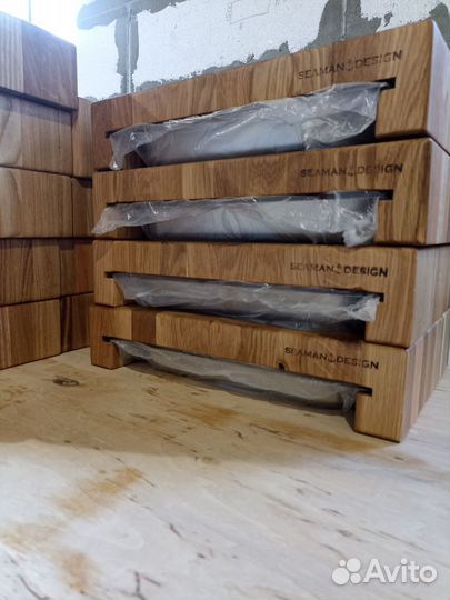 Доска разделочная из торцевых спилов с гастроёмк