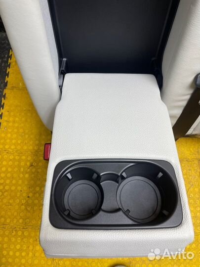 Б/У Сидение - В хорошем состоянииn- оригиналnnу