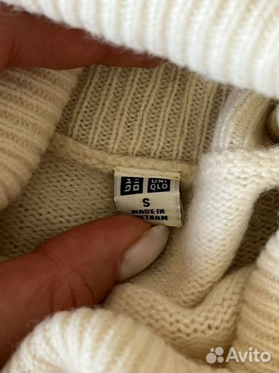 Свитер uniqlo шерсть