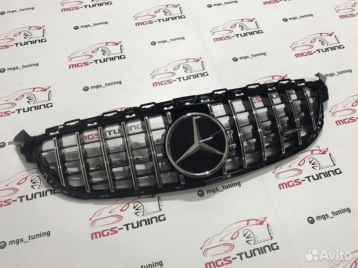 Решетка C63AMG W205 GT Дистроник AMG