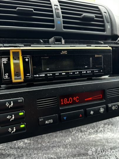 Магнитола JVC