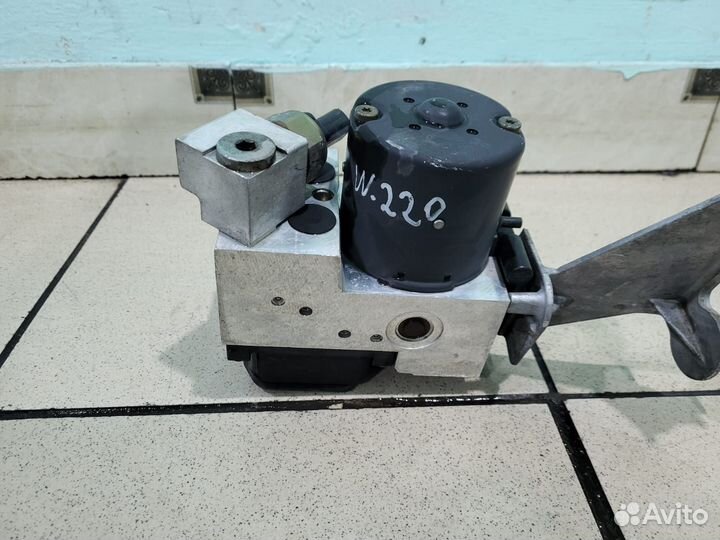 Блок абс Mercedes-Benz W220