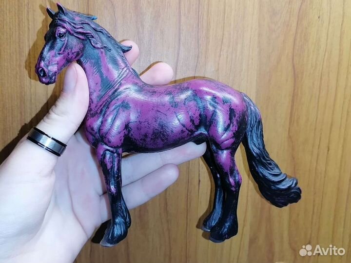 Лошади collecta