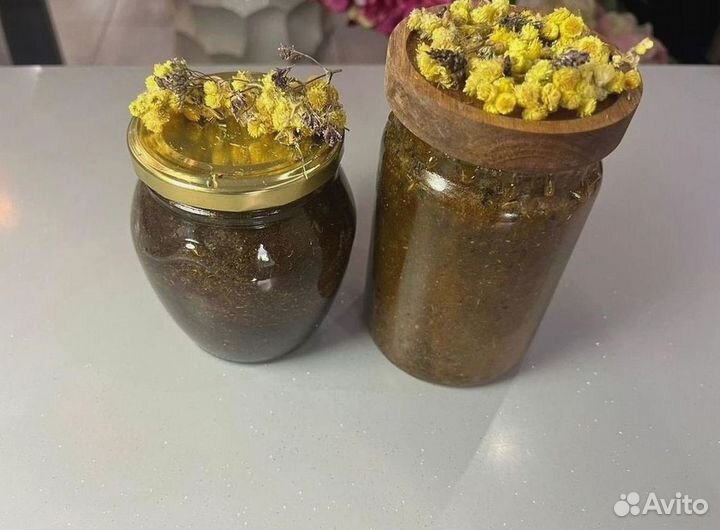 Мед волшебный для него