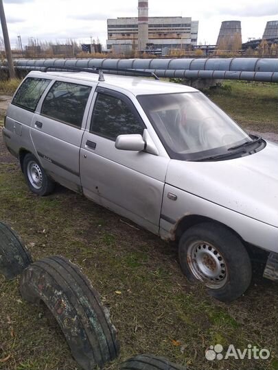Продам ваз 2111 на запчасти