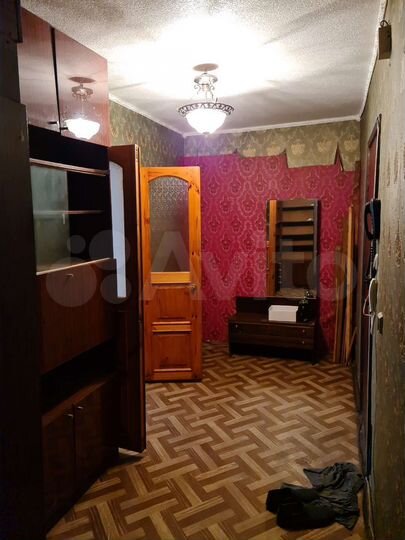 2-к. квартира, 60 м², 1/8 эт.