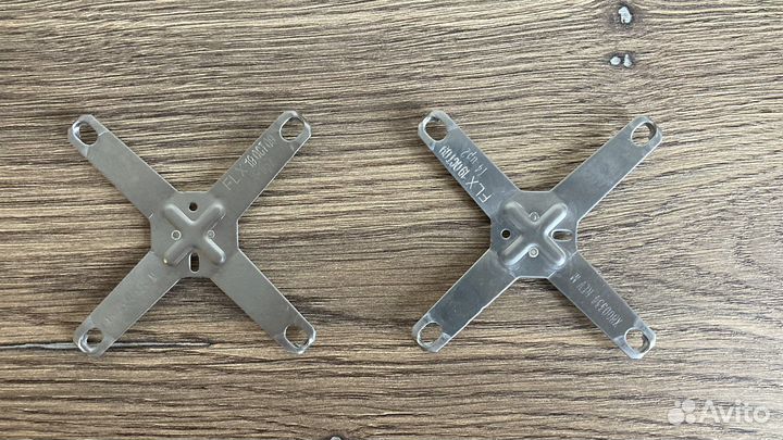 Прижимные пластины радиатора Xbox 360