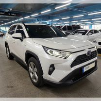 Toyota RAV4 2.5 AT, 2021, 9 732 км, с пробегом, цена 2 850 000 руб.