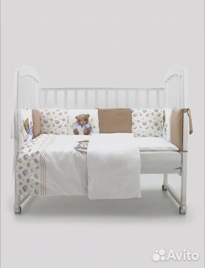 Детская кроватка - качалка на колесиках