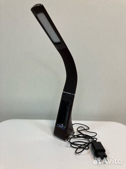 Лампа настольная светодиодная с часами