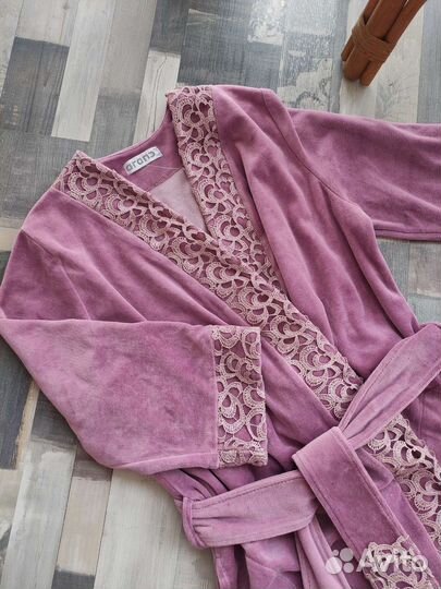 Халат Aгапэ 50