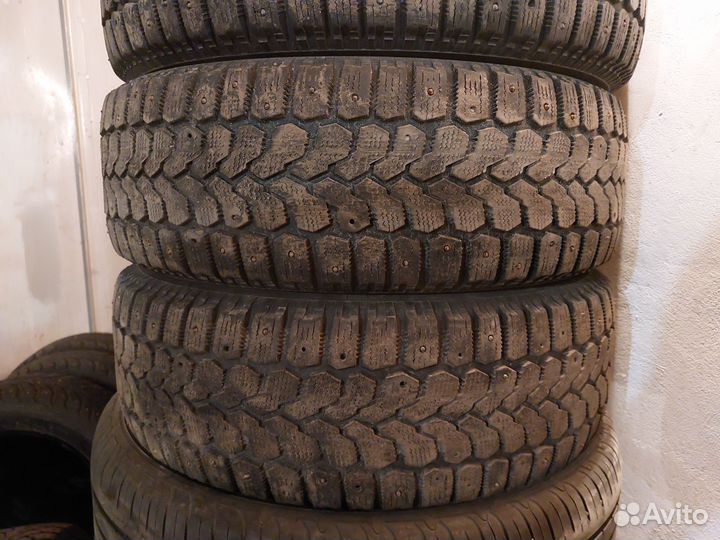 Yokohama Ice Guard F700Z 205/65 R16