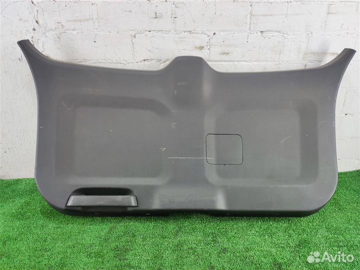 Обшивка крышки багажника Chevrolet Captiva 2008