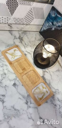 Блюдо, менажница с эпоксидной смолой