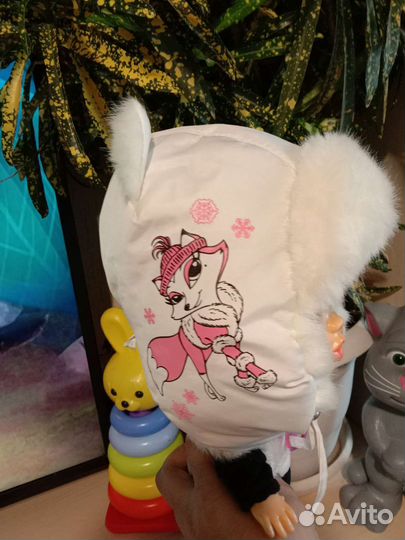 Шапка зимняя для девочки 52 новая