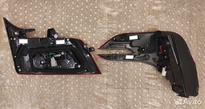 NEW Фонари 2022 Toyota Alphard 3 оригинал