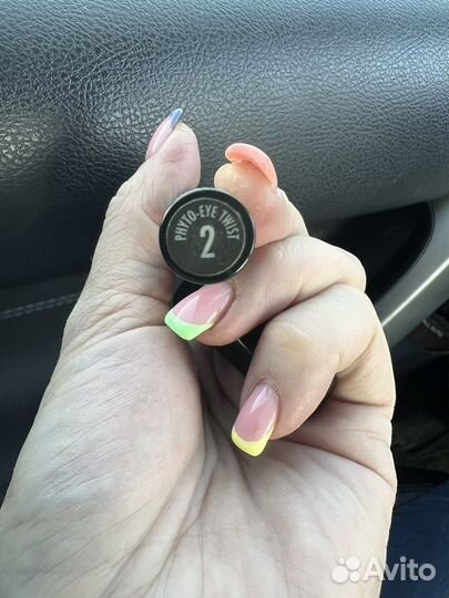 Тени- карандаш для век Sisley