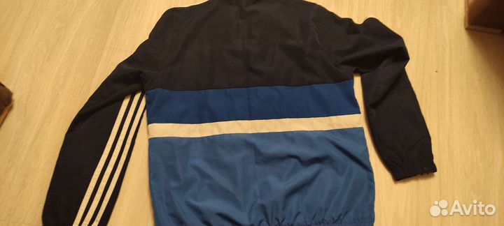 Спортивный костюм adidas для мальчика 152 см