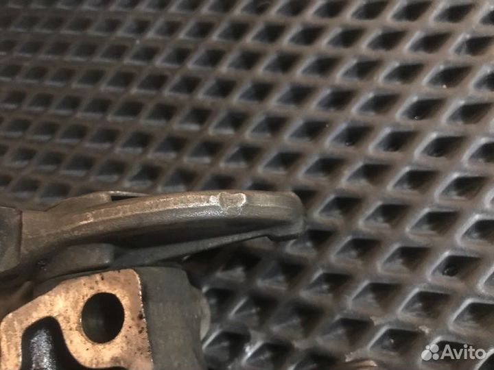 Ось коромысла Man