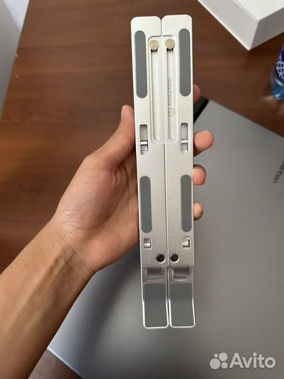 Подставка для ноутбука алюминиевая