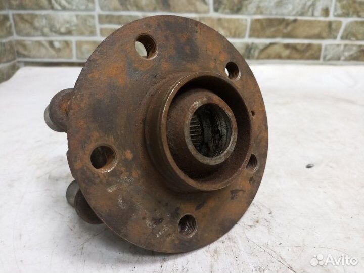 Ступица передняя Audi A6 C7 2013