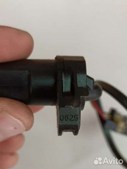 Датчик переключения передач Ford 2006 diesel