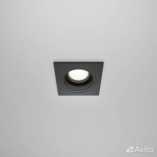 Встраиваемый светильник Atom DL026-2-01B