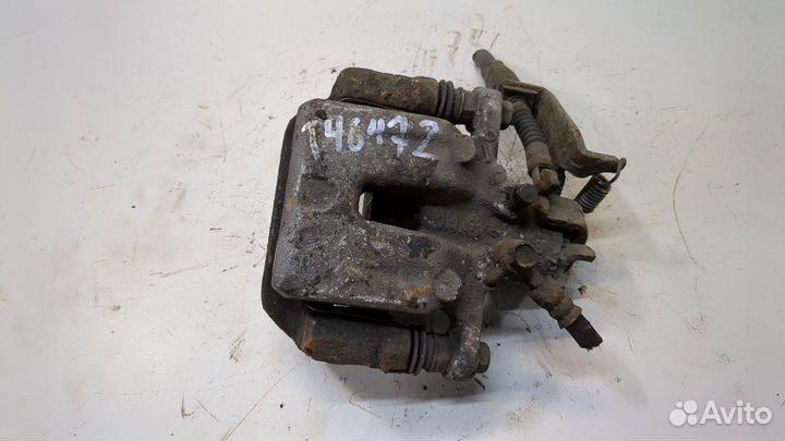 Суппорт Hyundai i30, 2012