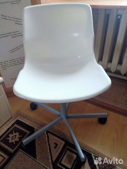 Кресло IKEA компьютерное