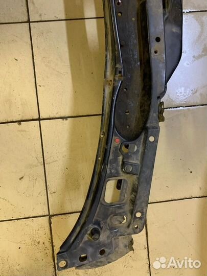 Передняя панель (телевизор) Volkswagen Passat B3